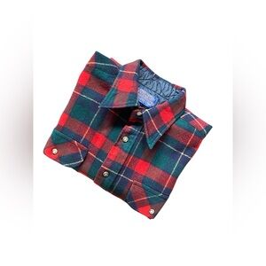 Pendleton Woolen Mills Pure Virgin Wool, Boys Button Down Plaid Boys Size Med